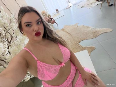 Gabi, Frankfurt am Main, blond