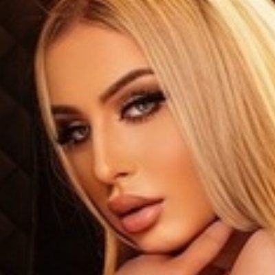 TS Lady, Berlin, blond