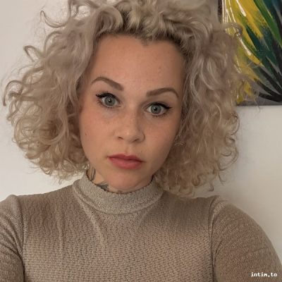 Emma, München, blond