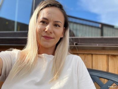 Beatrice, Neuwied, blond