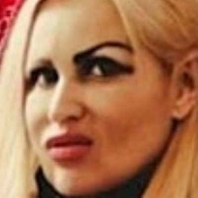 Pamela, Bünde, blond