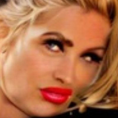 Pamela, Bünde, blond