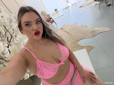 Gabi, Frankfurt am Main, blond