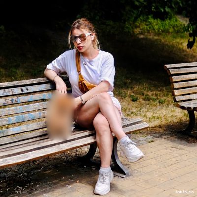 Alara, Berlin, blond