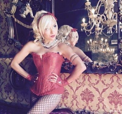 Cheri Club, Emden, blond