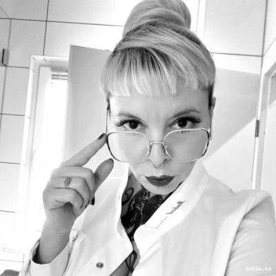 Annabel, Berlin, blond