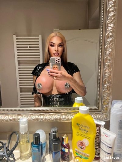 TS Vanessa, Nürnberg, blond