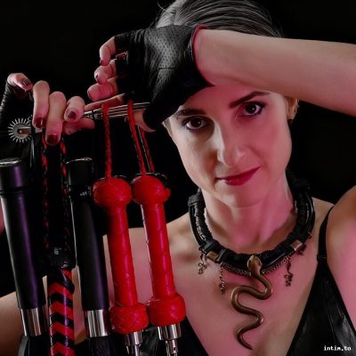 Hekate, Berlin, grau