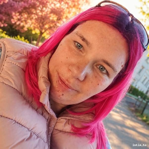 Yasmin, Weimar, pink