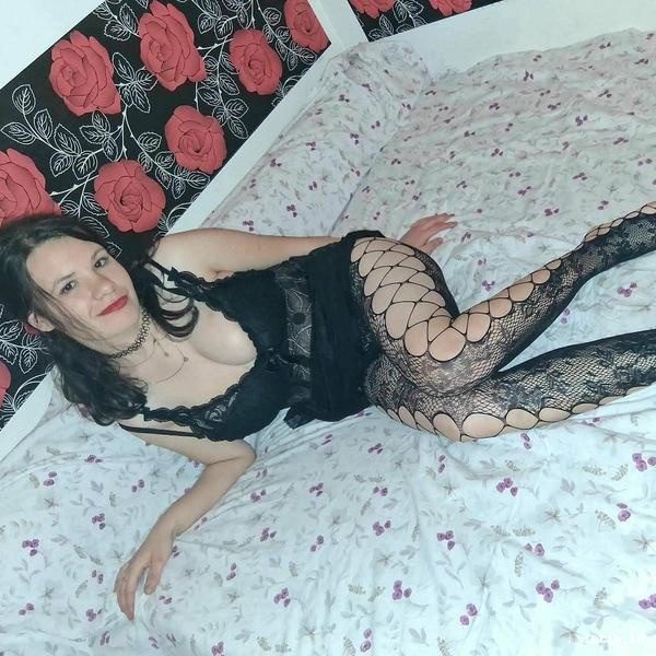 Izabel, Rostock, schwarz