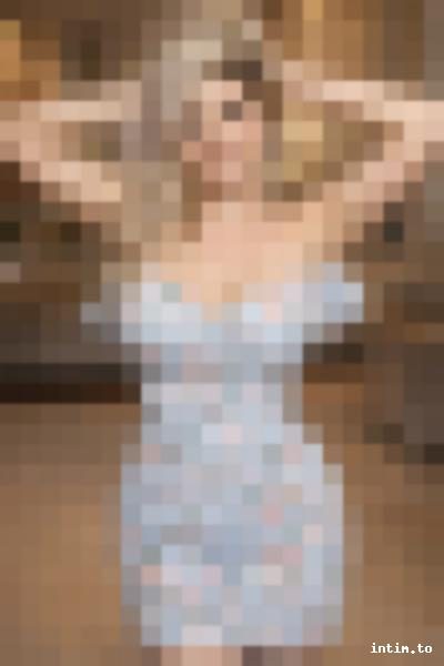 Lora, Gelsenkirchen, blond
