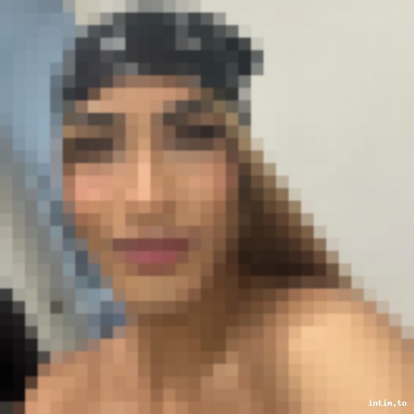 TS Estefa, Essen, blond