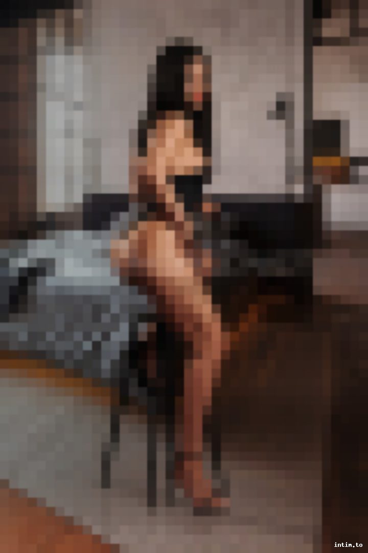 Nataly, Rendsburg, schwarz