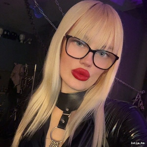 Kathi, Aschaffenburg, blond