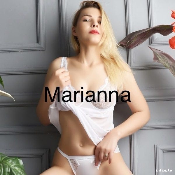 Marianna, Brühl, blond