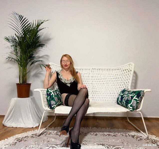 Martha, Magdeburg, blond