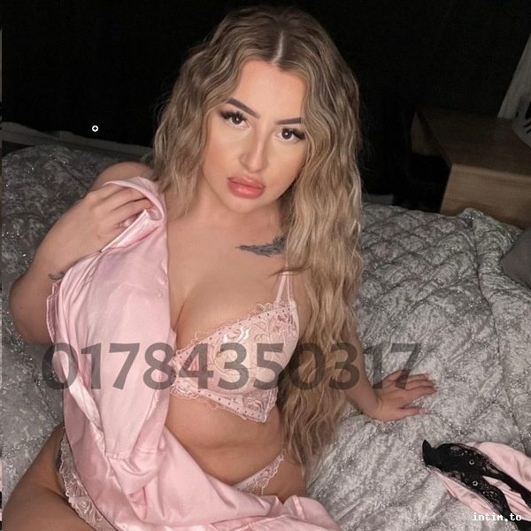 Alina, Bochum, blond